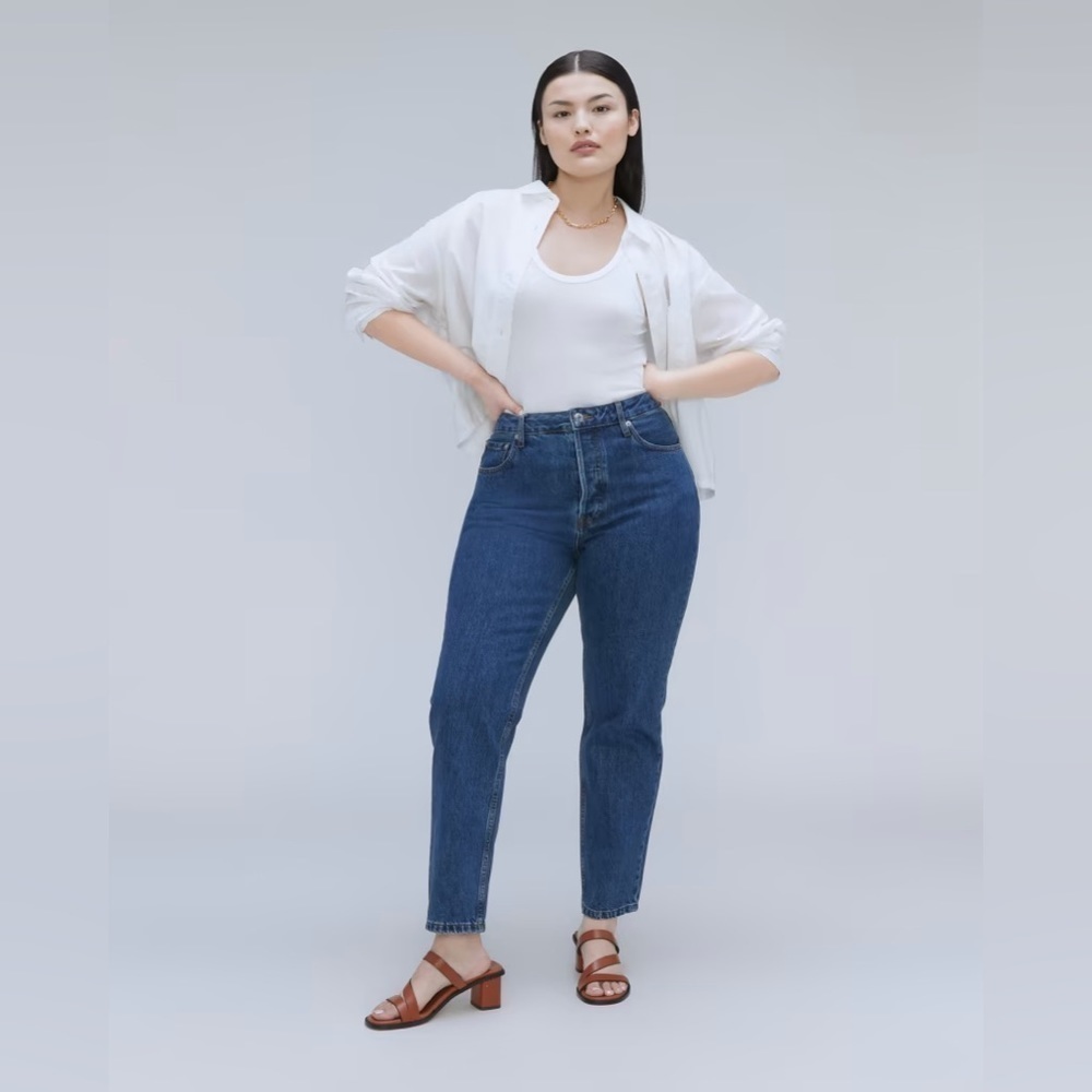 Everlane The Curvy 90s Cheeky Straight Leg Jean Medium Blue Wash Size 29